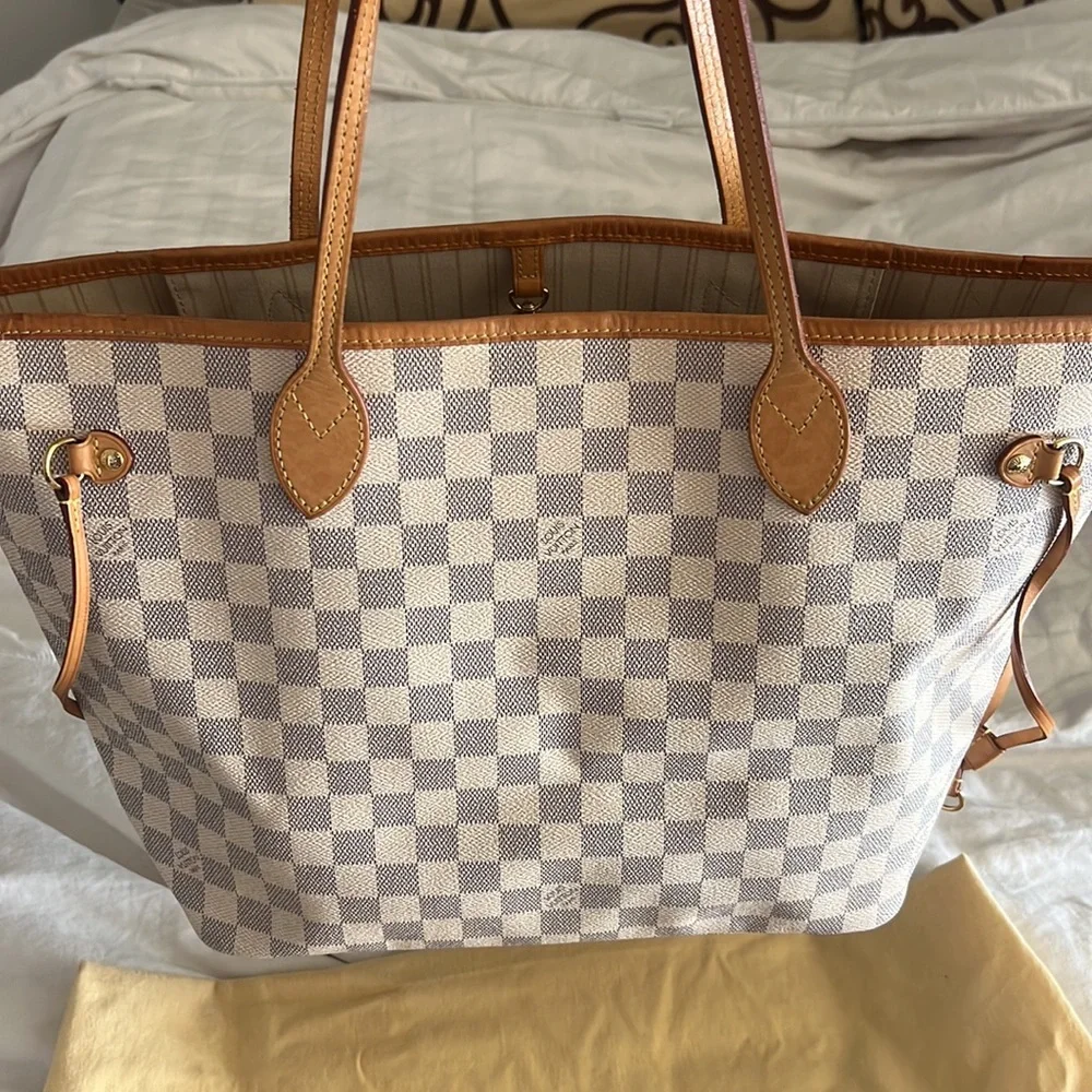 Louis Vuitton never full MM tote bag - Picture 2 of 3
